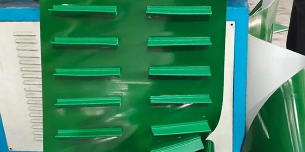 工业轻型输送带和普通轻型输送带有什么区别