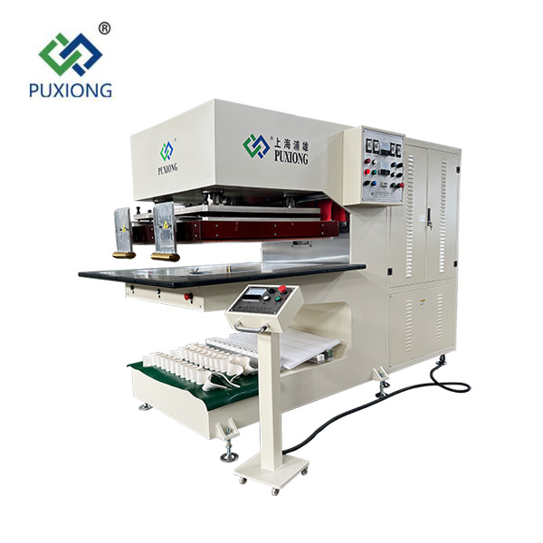 15KW高频PVC/PU传送带焊接机